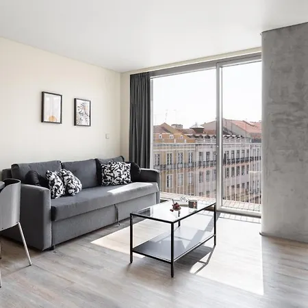 Joivy Luxurious With River View Near Time Out Market *