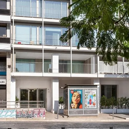 Guestready - Luxurious With River View Near Time Out Market * Lizbona